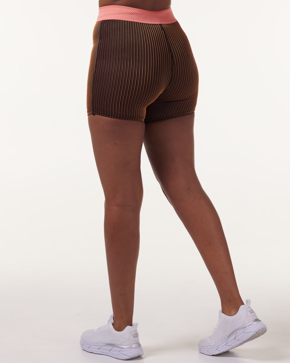 LEVITY Swift Tech Rib Shorts Raspberry/Peach - Image 5